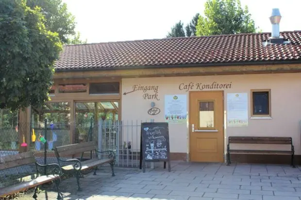 confiserie-dengel_Besucherpark Eingang