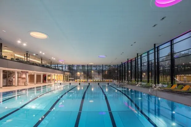 cosimawellenbad-schwimmhalle-SWM-Robert Goetzfried
