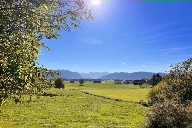 Hoehlmuehle-rundweg-Panorama-zur-post