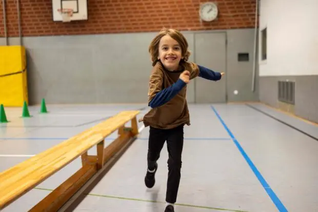 DEICHMANN sucht Deutschlands fitteste Grundschule_Bild 2 (002)