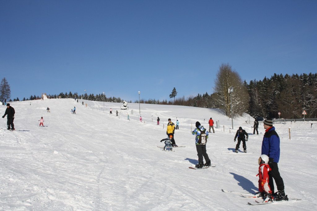 Glonn Skilift im Winter