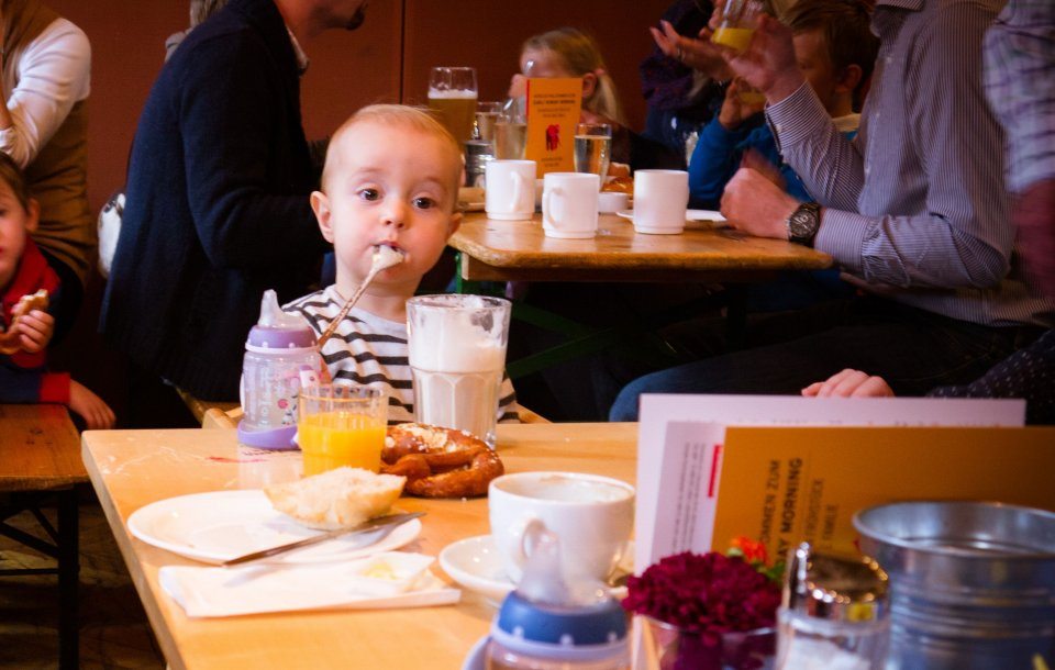 Sonntagsfrühstück Familien Café Dschungelpalast Sendling Sonntagsfrühstück Familien Café Dschungelpalast Sendling