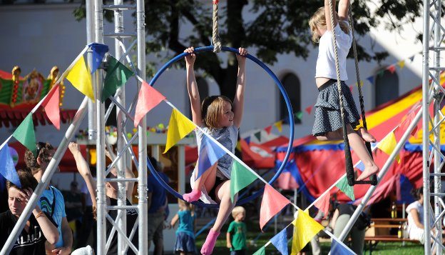 kinder auf dem streetlife festival in münchen