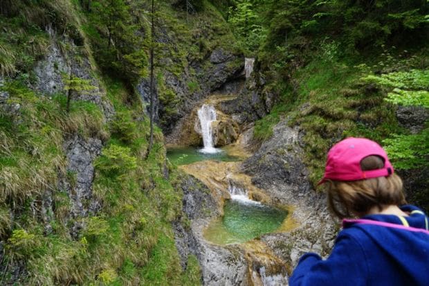 Wendelstein Maennleinweg Wasserfälle Wasserfall mit Gumpen in Bayrischzell