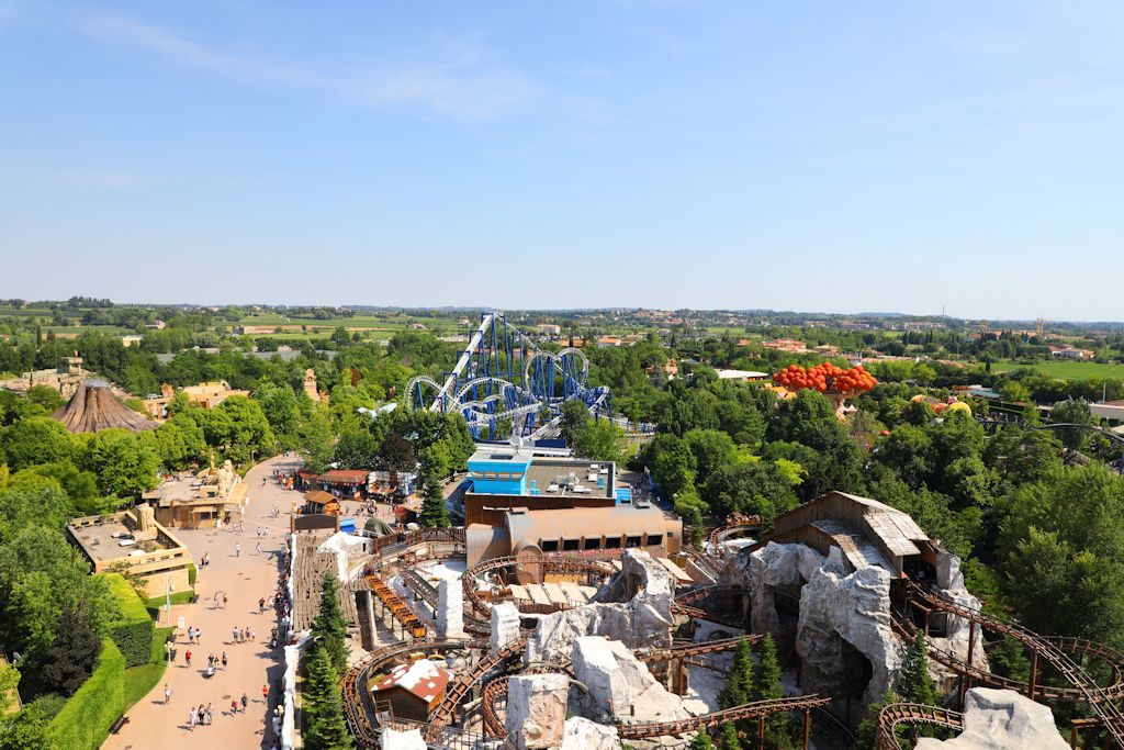 gardaland-von-oben
