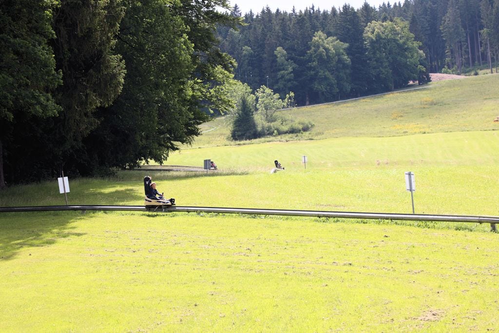 oebergflitzer-sommerrodelbahn-gmund