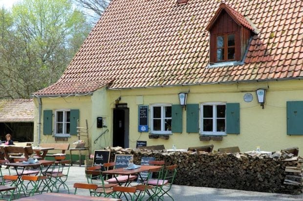 sauschuett-hohenlinden Gasthof Sauschütt im Ebersberger Forst