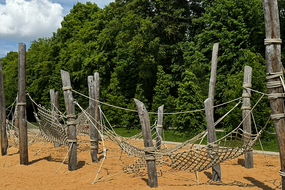 prinz-eugen-park_bogenhausen_spielplatz_2