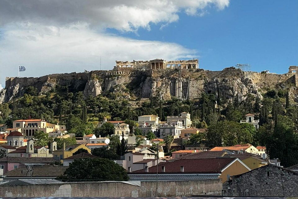 athen_monastiraki_rooftop