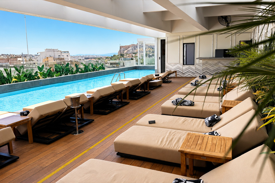 athen_nyp_pool